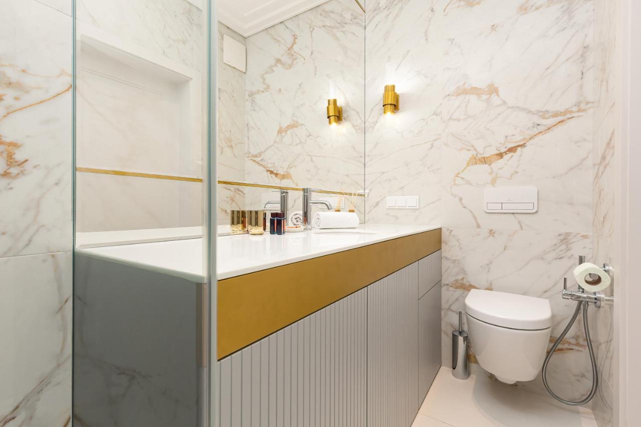 Mennica Residence Central Apartment By Renters Prestige 华沙 外观 照片