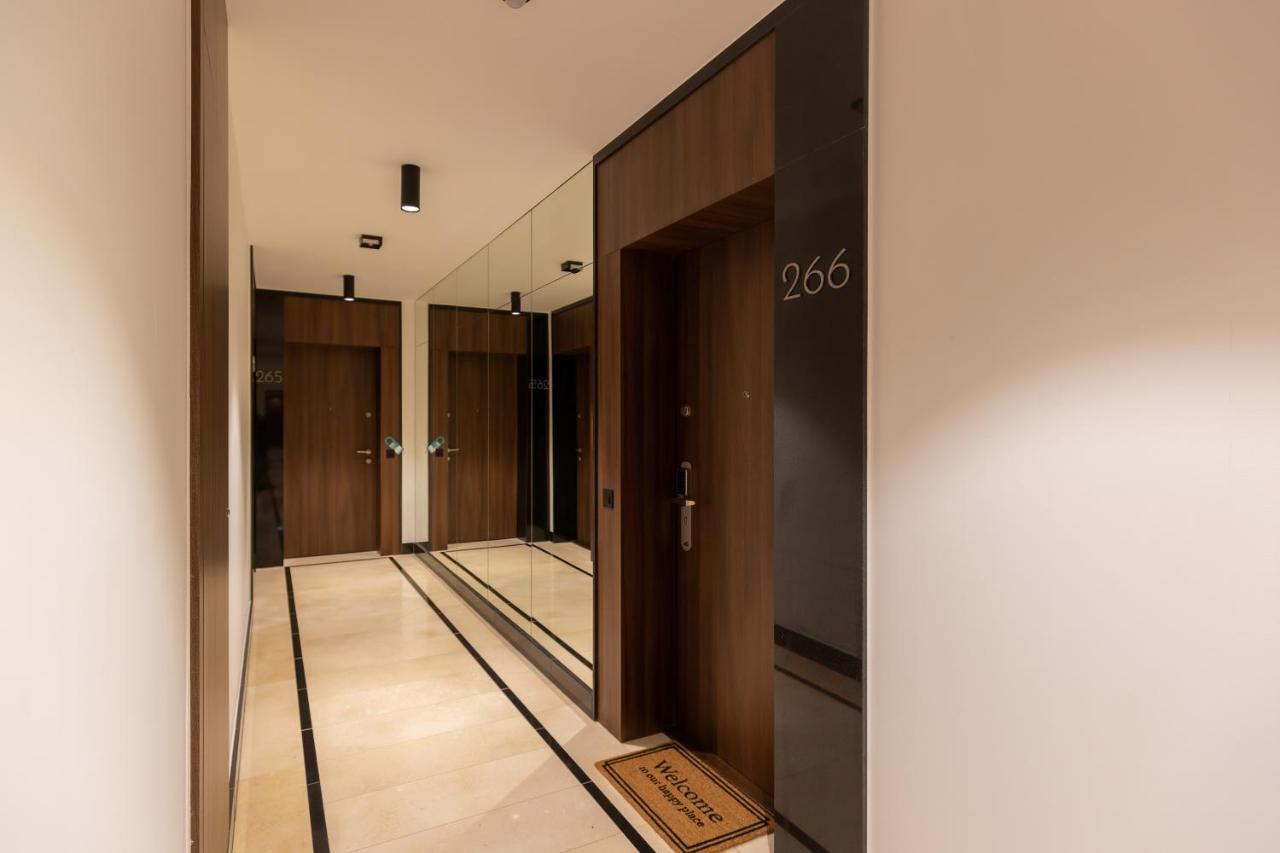 Mennica Residence Central Apartment By Renters Prestige 华沙 外观 照片