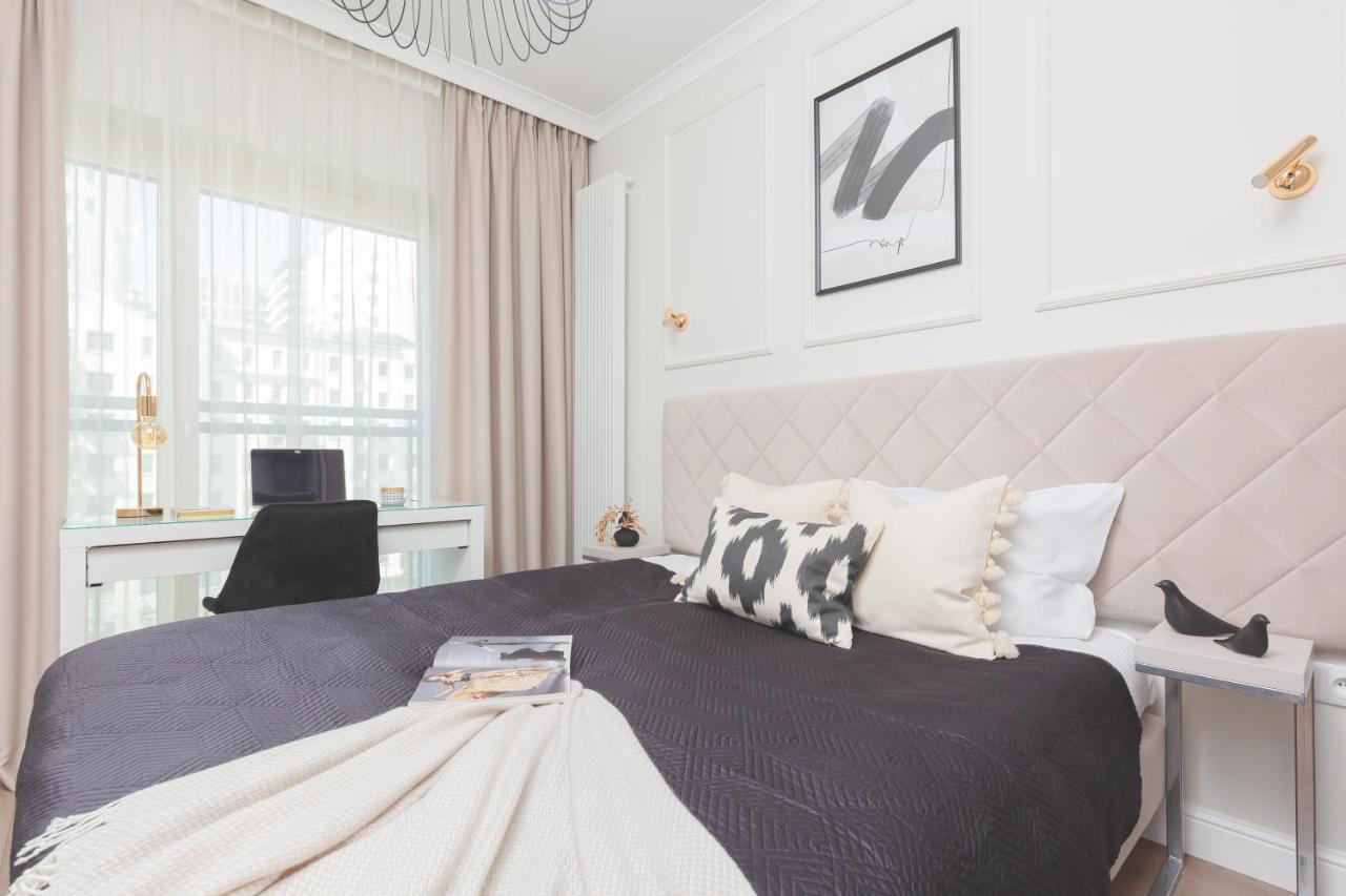 Mennica Residence Central Apartment By Renters Prestige 华沙 外观 照片