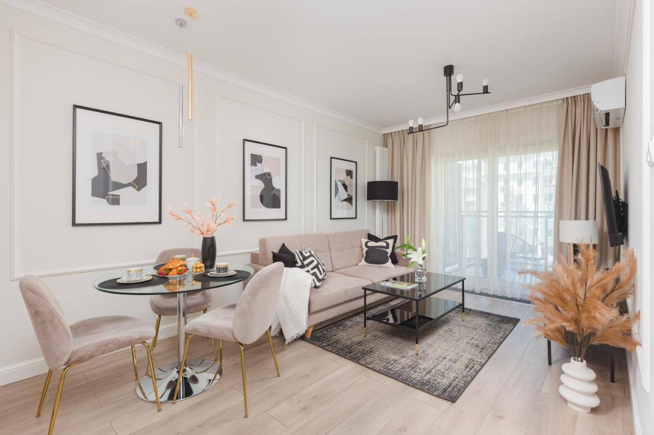 Mennica Residence Central Apartment By Renters Prestige 华沙 外观 照片