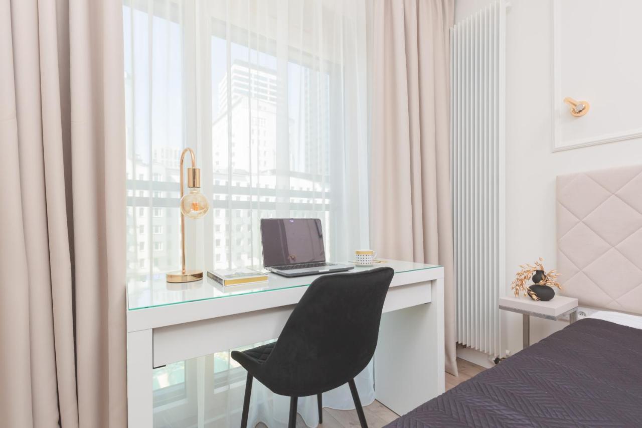 Mennica Residence Central Apartment By Renters Prestige 华沙 外观 照片