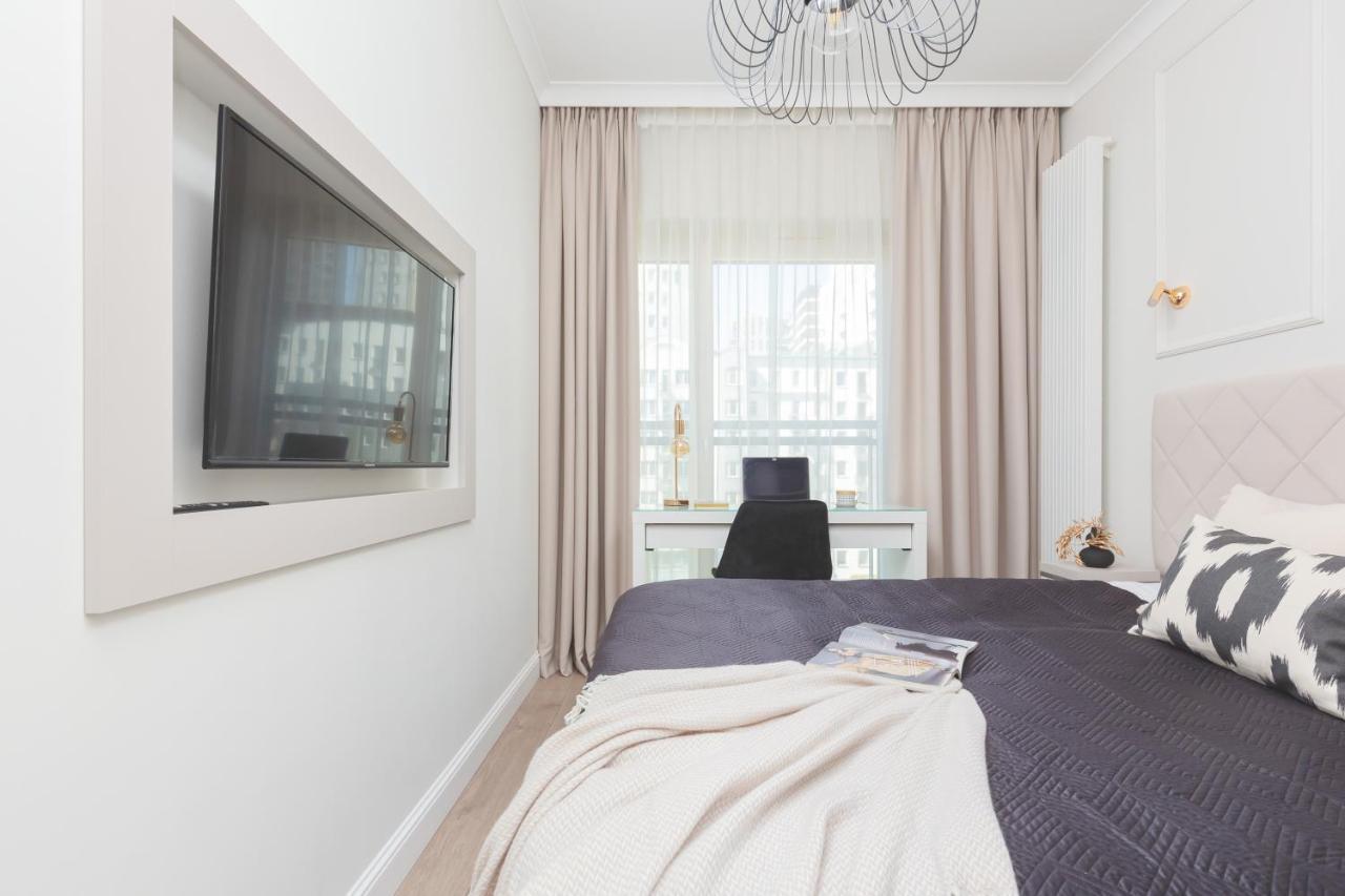 Mennica Residence Central Apartment By Renters Prestige 华沙 外观 照片